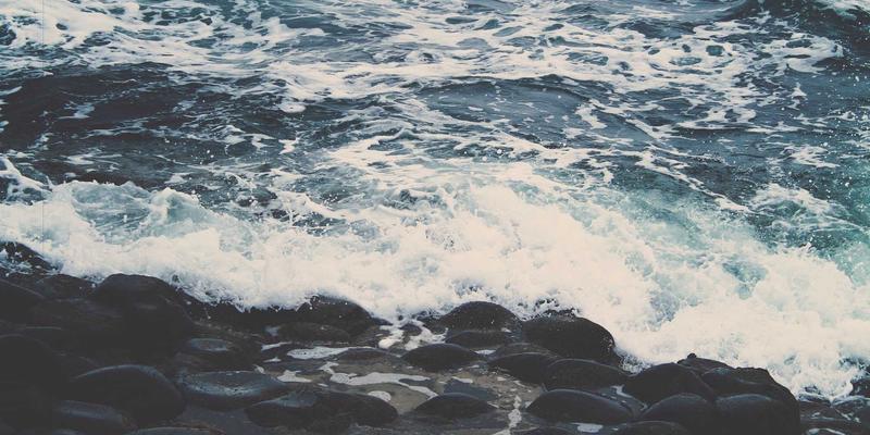 喷码包装73:现代工业喷码设备如何革新包装解决方案