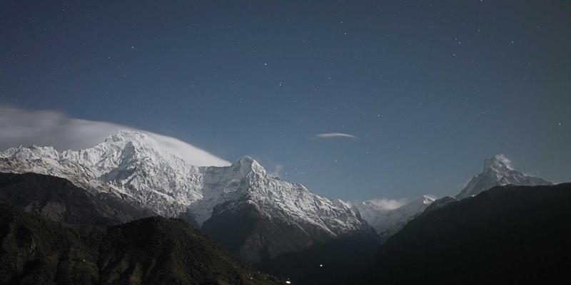 喷码包装在化妆品行业的双重使命：打造精美标识与构建防窜货壁垒