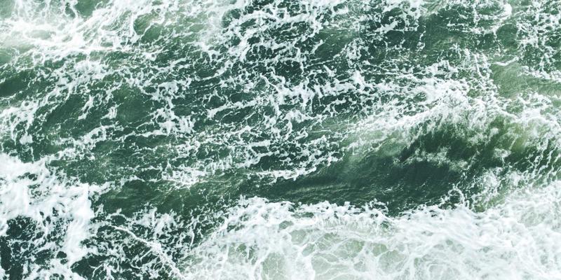 喷码包装技术如何赋能食品行业：从工业喷码到全链防伪追溯