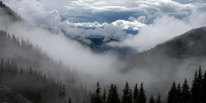 喷码包装:现代工业的“智慧身份证”与包装材料的完美融合